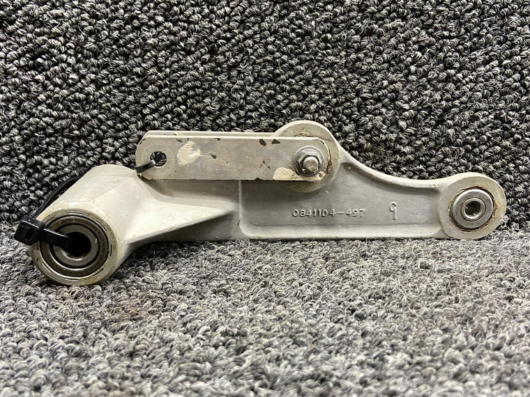 0841104-3, 0843500-28 Cessna 414 Main Gear Door Retract Bellcrank LH w Links