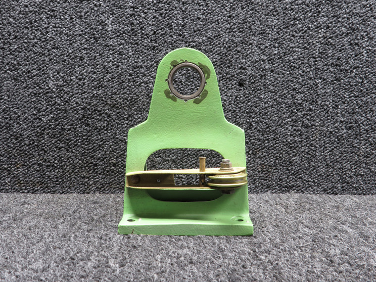 50-524420-4 Beech KA-C90A Elevator Hinge Inboard RH with Pulley Bracket (Core)