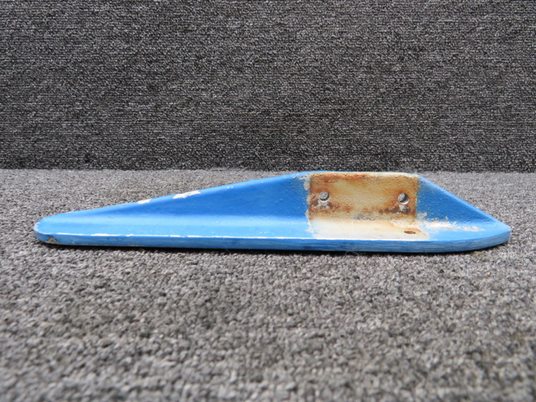 0541154-1 (Cast: 0541154-495) Cessna 150H Main Gear Step LH-RH (Minor Corrosion)