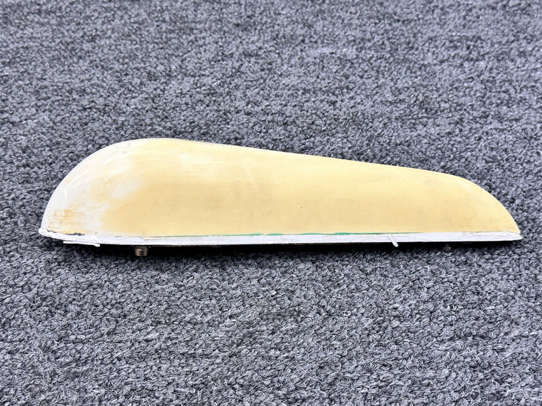 CI-102 Comant Industries Marker Beacon Antenna (Discolored Paint)