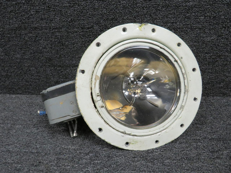 G-3600A-1 Grimes Landing Light without Power Unit (Damaged, Cracked Retainer)