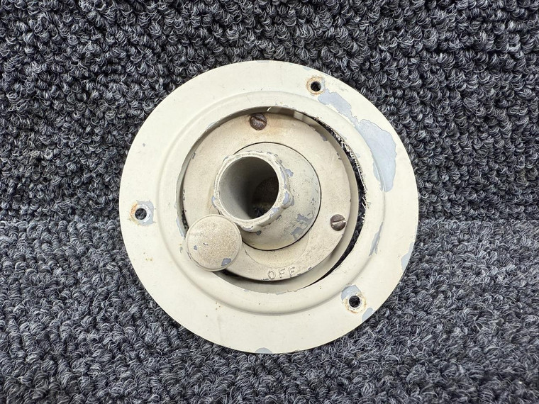 30957-000 Piper PA23-250 Vent Nozzle Assembly with Knob (Worn)