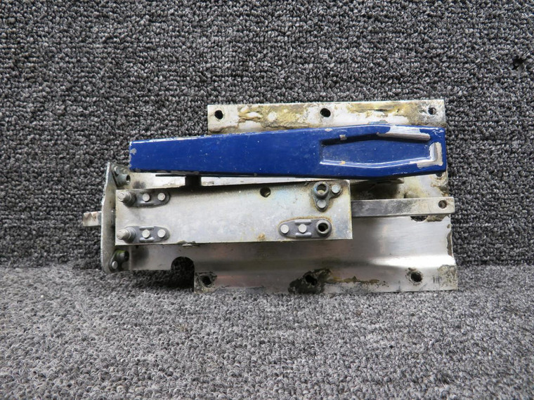 1717039-1 Cessna Cabin Door Latch Assembly LH