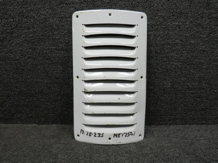 65151-000 Piper PA28-235 Bottom Cowling Louver Assembly (Worn Paint)