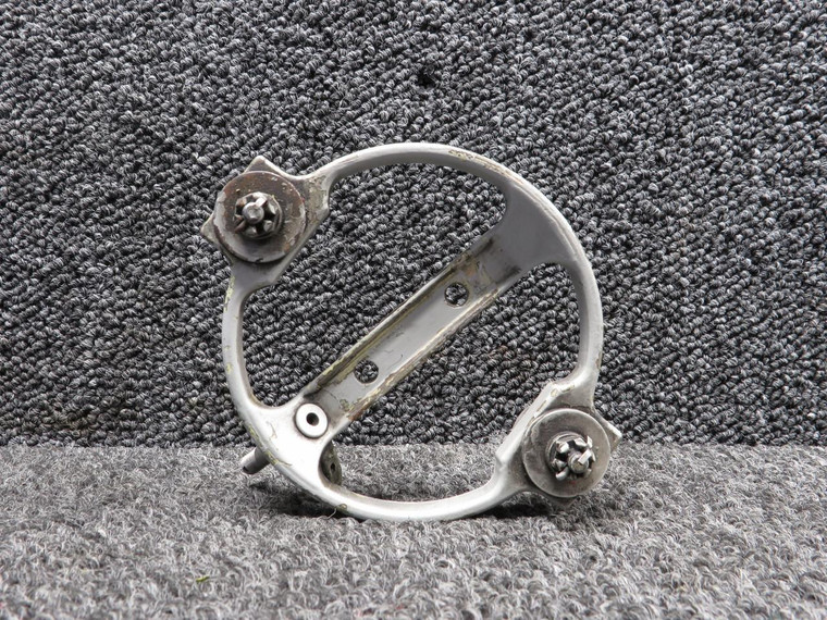 206-011-809-005 Bell 206BIII Pitch Horn Assembly (Chipped Paint)
