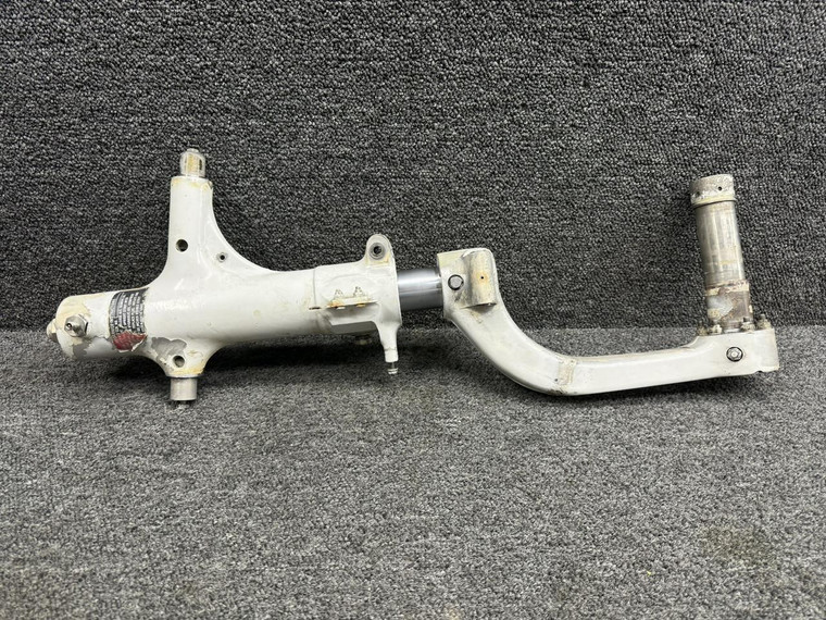 67927-009 Piper PA28R-200 Main Landing Gear Strut Assy RH