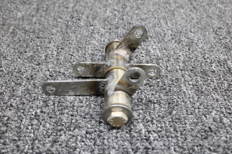 D60-2167-21-00 Diamond DA42-NG Alternate Air Control Cable Linkage and Lever LH
