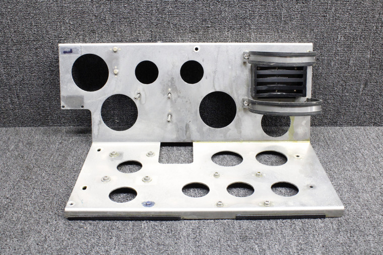 X11-0010-01 (Alt: D60-9029-13-01) Diamond DA42-NG Hydraulic Pack Base Plate