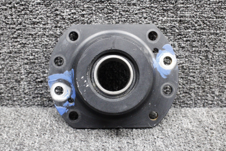 D60-3217-61-00-1 Diamond DA42-NG Main Gear Bearing Housing Aft LH or RH