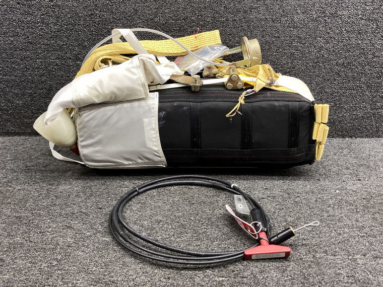 25574-003S, 15047-003 Cirrus SR20 Packed Parachute Assembly w Pull Cord