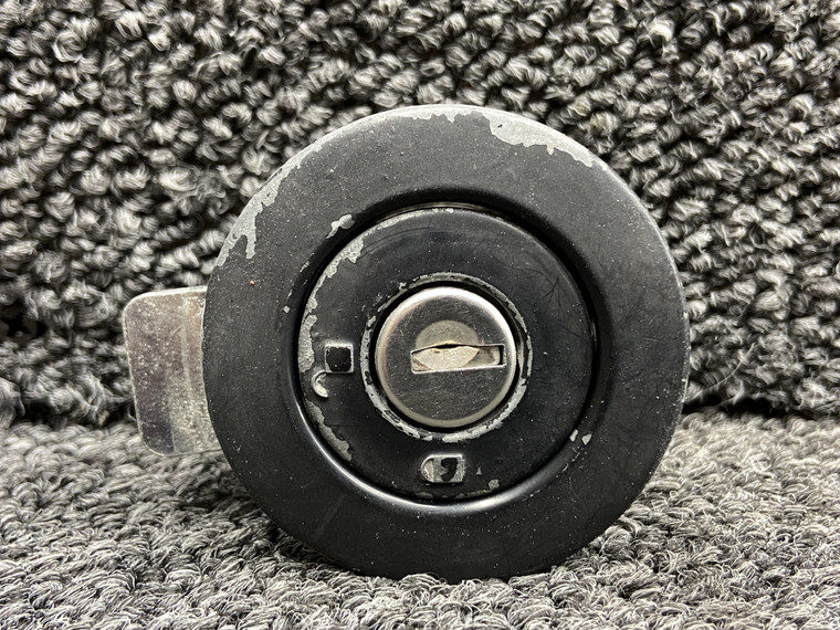 20273-001 Cirrus SR20 Cabin Door Push Button Lock LH or RH (Minus Key)