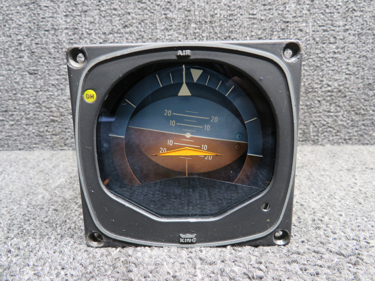 060-0017-00 King Radio KI-256 Flight Command Gauge with Mods (Volts: 14-28)