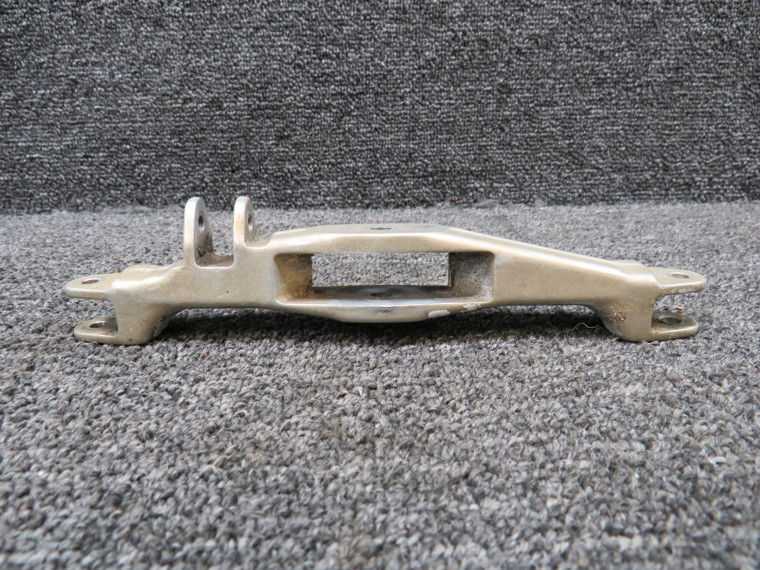 1243032-1 Cessna 210 Nose Gear Steering System Cross Bar