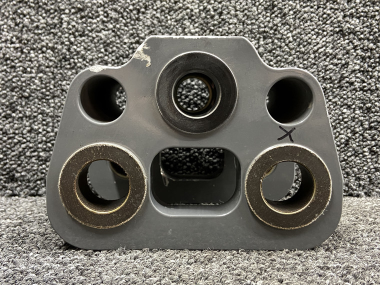 B370-1 Robinson R22 Main Rotor Hub (Damaged, Core, Time Remaining: 3372.83)