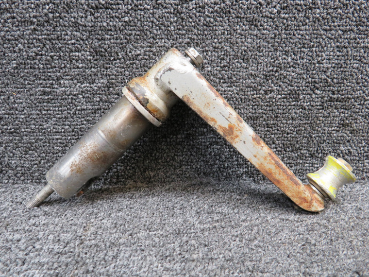 20846-001 Piper PA24-250 Main Landing Gear Bungee Arm Assembly RH (Rust)