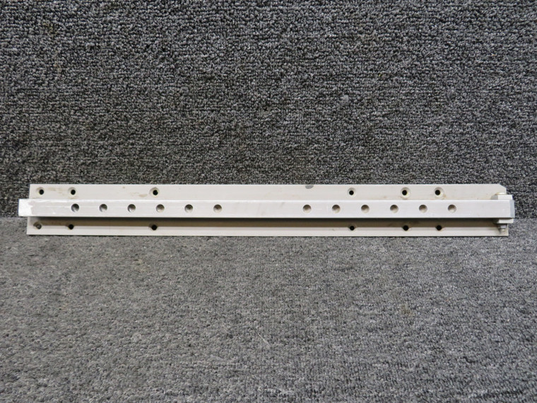 002-430021-47 Beechcraft A36 Center Seat Track