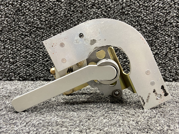 14977-001, 12837-001 Cirrus SR20 Cabin Door Latch Assy LH w Handle, Plate &amp; Disc