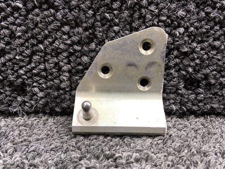 11908-013 Cirrus SR20 Upper Cabin Door Hinge LH