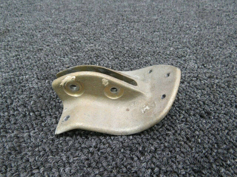 1512355-1 Cessna T337G Support Main Gear Door Hinge LH