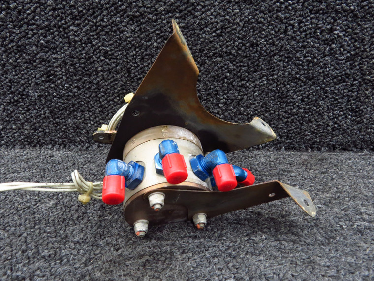 2080034-1 Cessna 177RG Landing Gear Hydraulic Selector Valve Assy