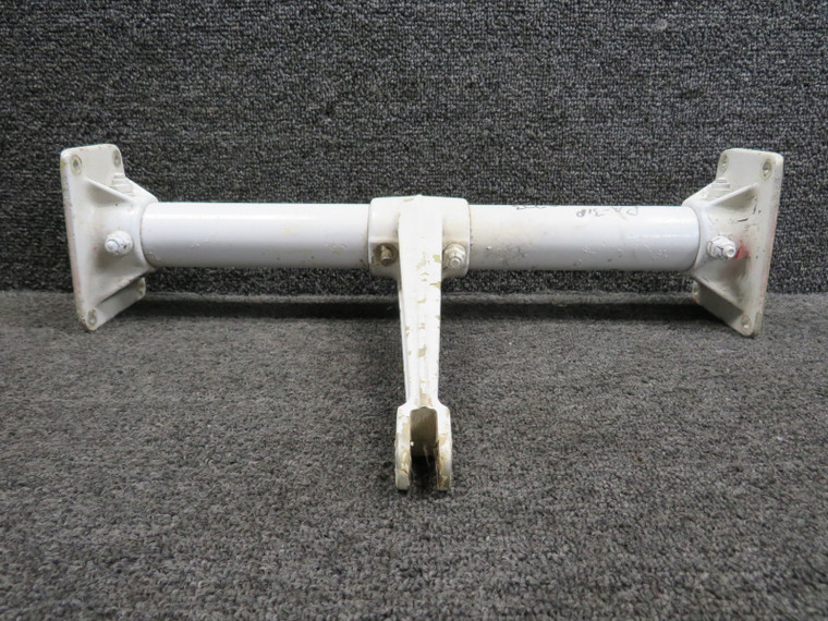 45982-000, 40006-000 Piper PA-31P Elevator Torque Tube Assembly with Horn