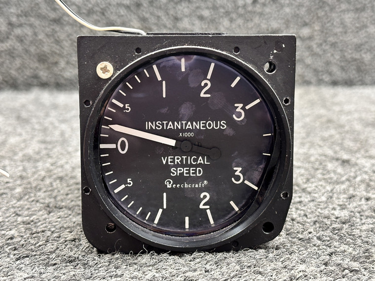RC-30-VLE (Alt: 100-384054-3) Aerosonic Vertical Speed Indicator (Lighted)