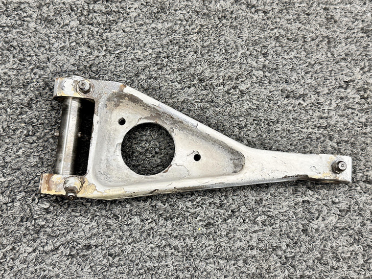 5041114-1 Cessna 340A Main Gear Torque Link Upper or Lower LH (Angled Zerk)