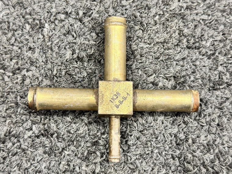 1K38-8-8-8-4 (Use: S3026-8-8-8-4) Cessna 340A De-Ice System Fitting