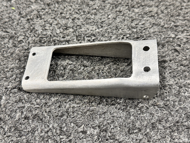 0822100-46 Cessna 340A Main Gear Door Hinge Bracket