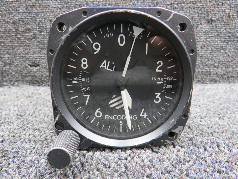 5035P-P40 United Instruments Encoding Altimeter Indicator (Volts: 14-28)