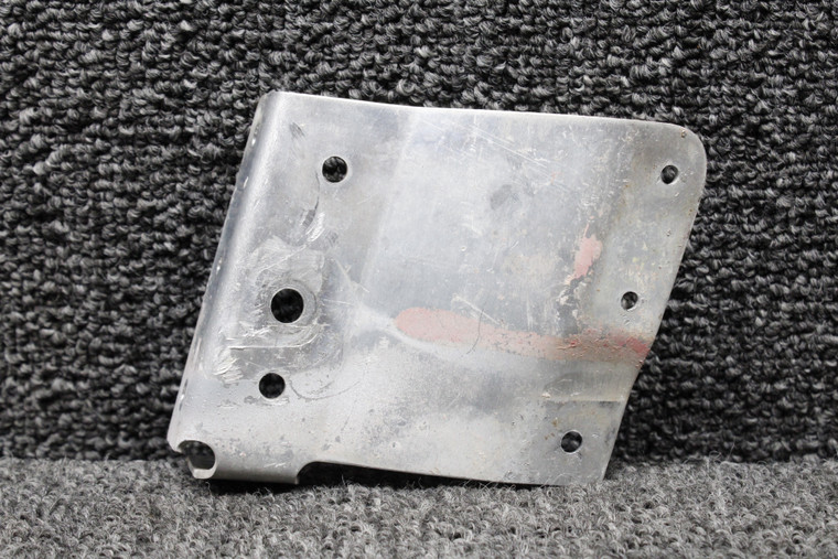 1212128-2 Cessna T210L Stabilizer Attach Bracket RH