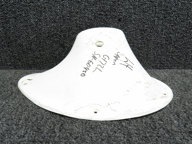 0523047-1 Cessna 172M Wing Strut Fairing Upper LH