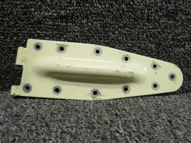 2417003-2 Cessna 172RG Cabin Door Lower Hinge RH (Minus Hinge Half)