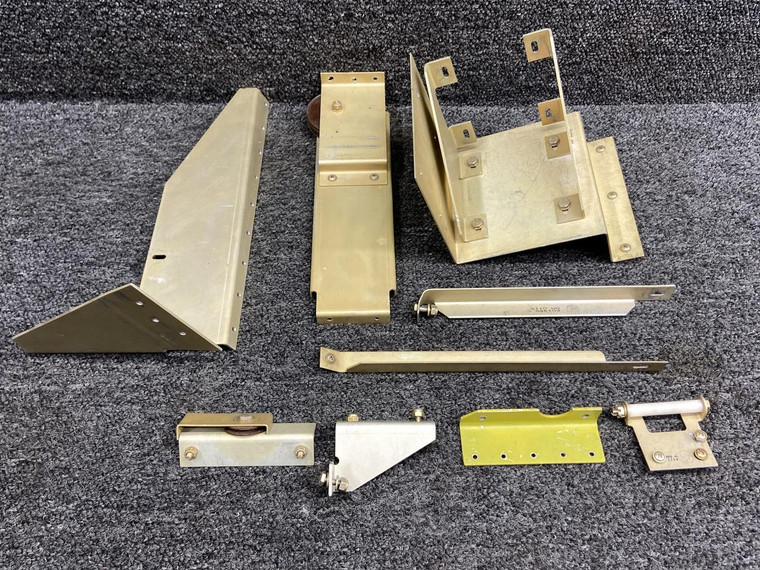 3100 Series S-Tec Autopilot Mounting Bracket Set