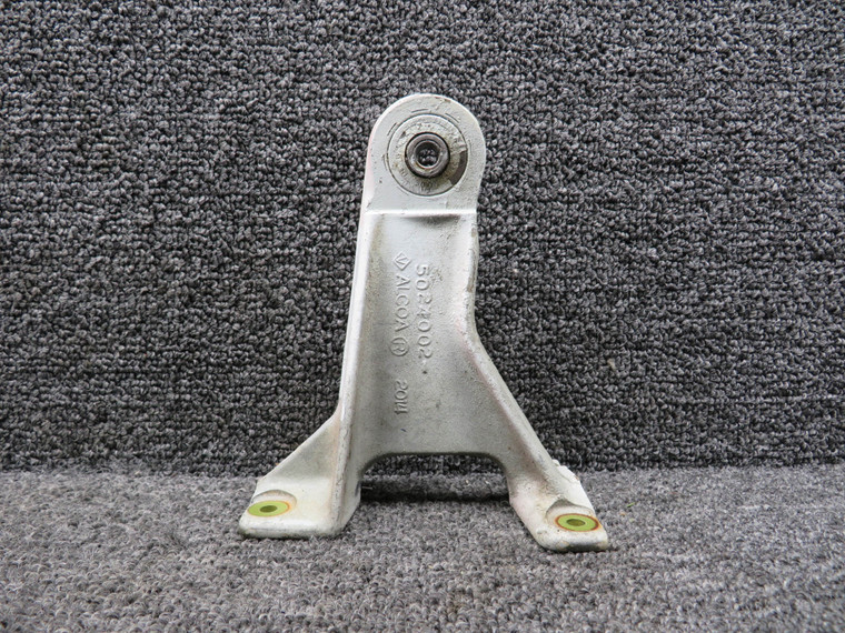 5024002-8 Cessna 310Q Aileron Hinge Assembly RH