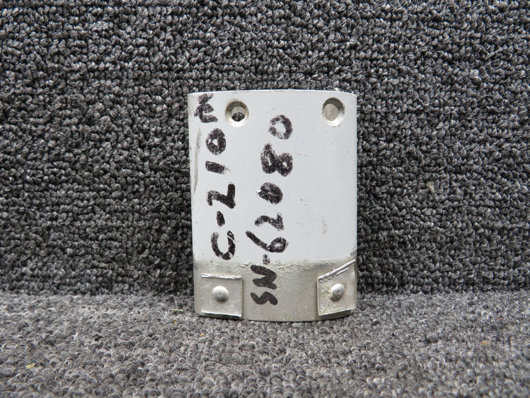 1221098-2 Cessna 210M Pitot Tube Connector Assembly (Broken Brackets)