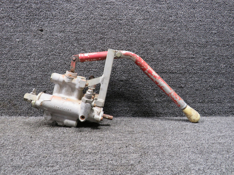 35-924230-1 Beechcraft G35 Fuel Unit Assembly with Handle
