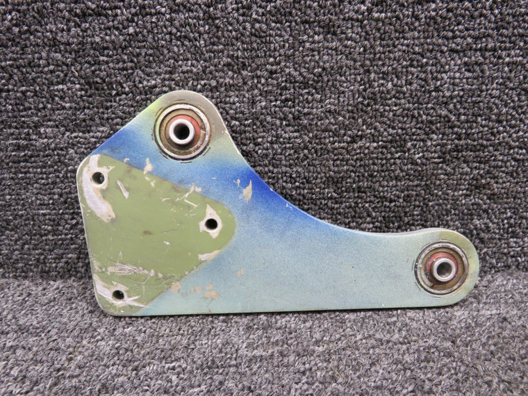 0832000-33 Cessna 310L Elevator Bellcrank