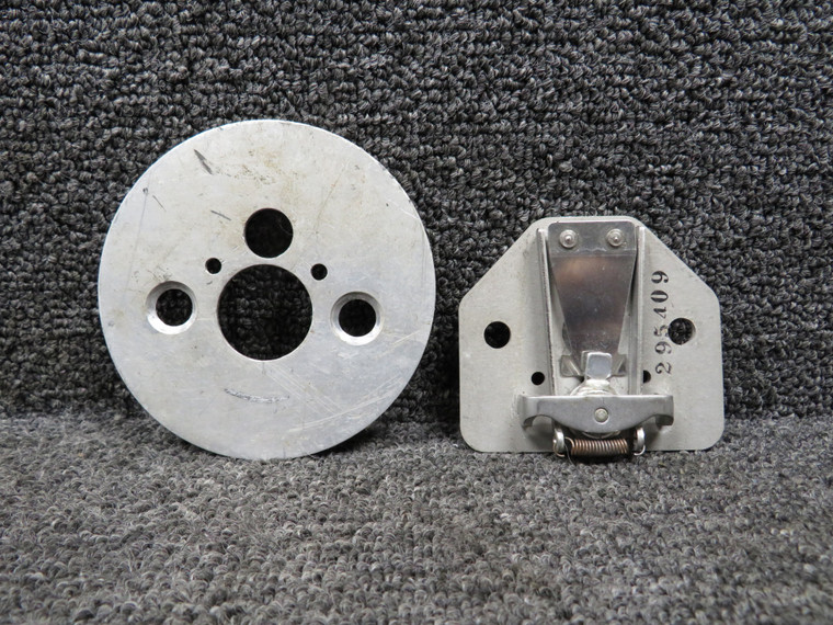 295409 Cessna 310L Seat Wedjit with Plate