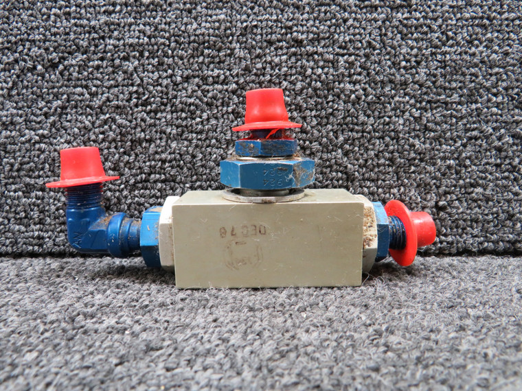 101-388004-11 Gar-Kenyon 95093-1 Brake Shuttle Valve Assembly