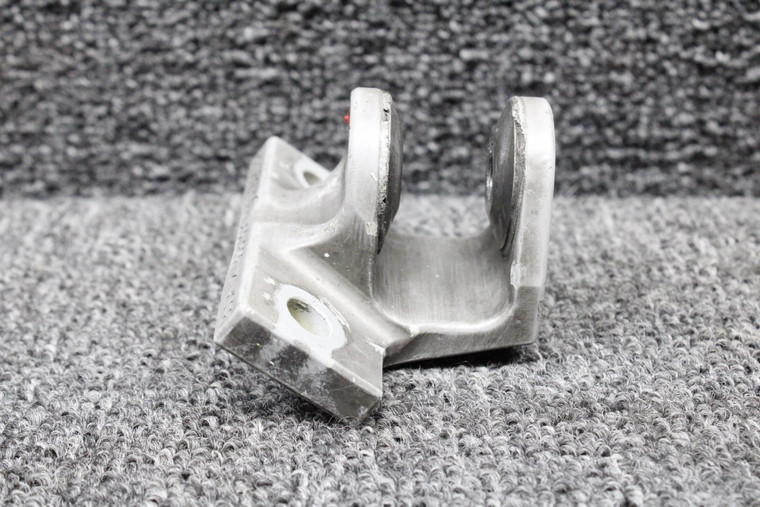 350A12-1368-30 Eurocopter AS350B2 Tail Rotor Blade Actuator Horn