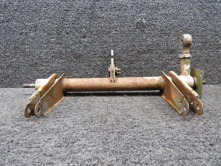 0813300-122 Cessna 421 Nose Gear Uplock Torque Tube with Plate (Rusted)