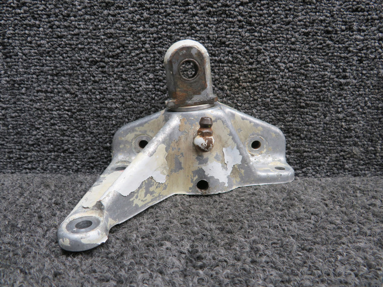 95643-006 Piper PA32RT-300T Main Gear Truss Bracket Assembly LH