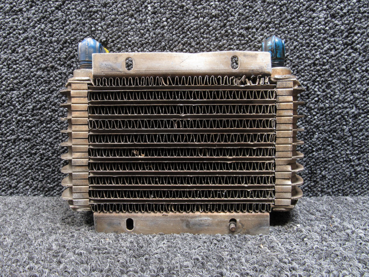 8529245 (Alt: 455-192) Harrison AP09AU06-01 Oil Cooler (Damaged)