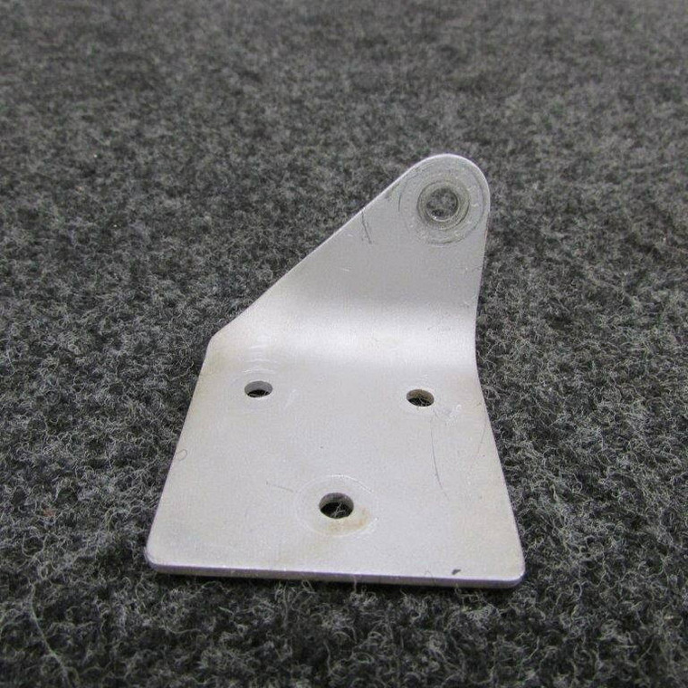 0852607-9 Cessna 310R Bracket RH Engine Cooling