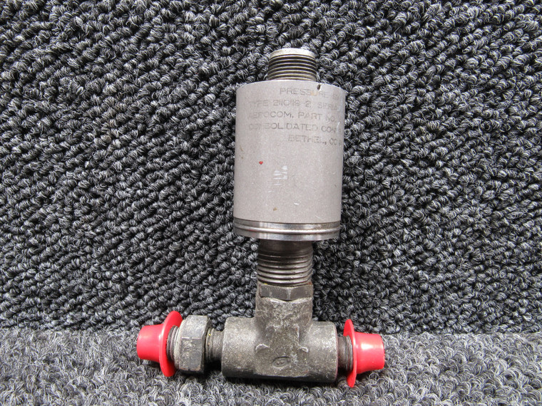 4833010-501 Consolidated Controls 211C119-2 Pressure Switch with Fitting