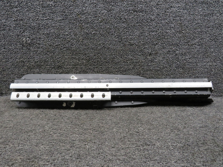 0812987-7 (Cast: 0812985-804) Cessna T310Q Inboard Seat Track Assembly RH