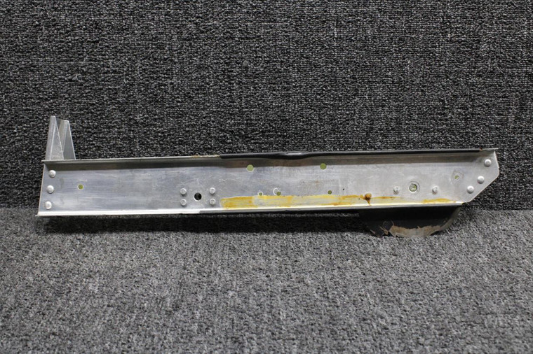 67138-000, 67137-000, 63354-000 Piper PA28RT-201T Brake Handle Support w Ratchet