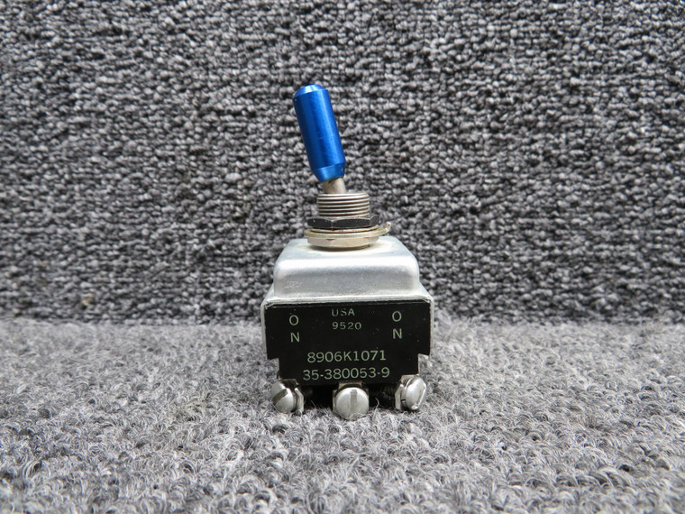 8906K1071 (Alt: 35-380053-9) Cutler-Hammer Toggle Switch Assembly (Blue)