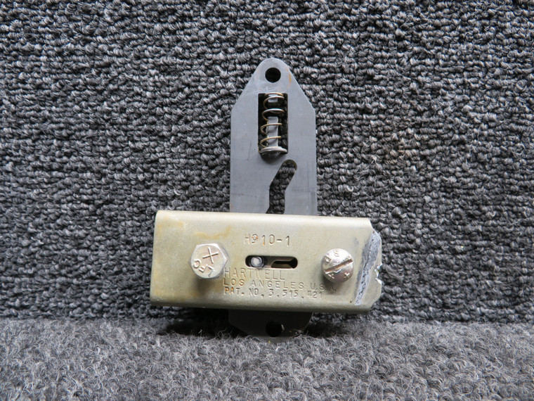 H910-1 (Use: H910-15) Hartwell Upper Cabin Door Latch Assembly